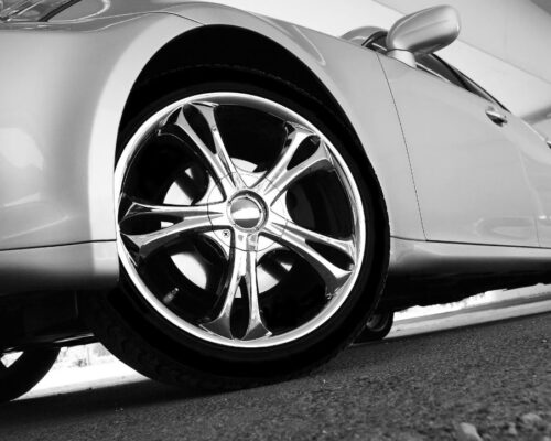 jakie felgi aluminiowe wybrać