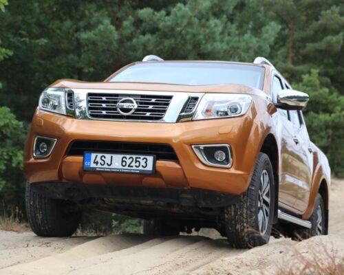 Nissan Navara NP300